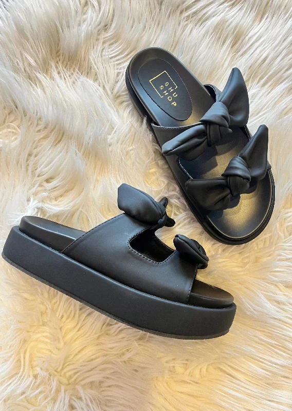 Kiki Sandal